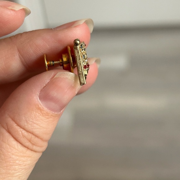 5/$25 Rhinestone NAPIER UsA flag vintage pin 🇺🇸 - Picture 5 of 7